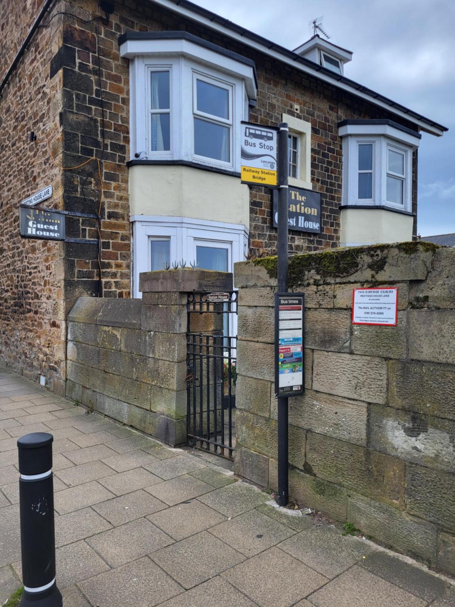 Station Guesthouse - Key Pad Entry Lancaster Luaran gambar